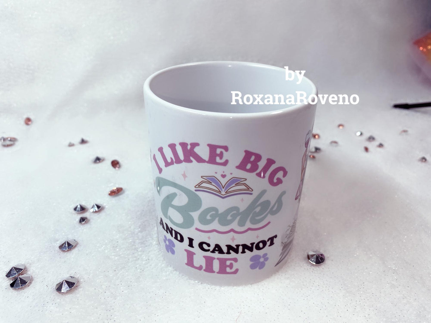 I like big Books, Black hair girl, Book lover 11oz Mug